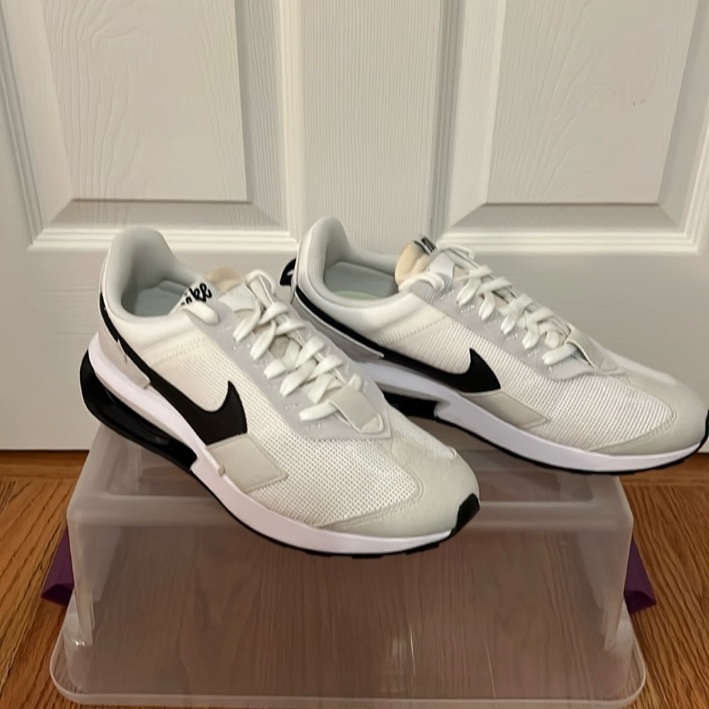 Nike Preday